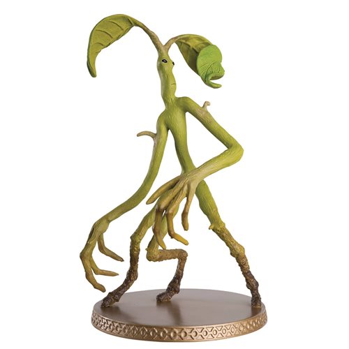 Harry Potter Wizarding World Collection Pickett Figure with Collector Magazine