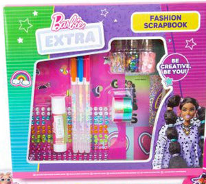 BARBIE FASHION SCRAPBOOK